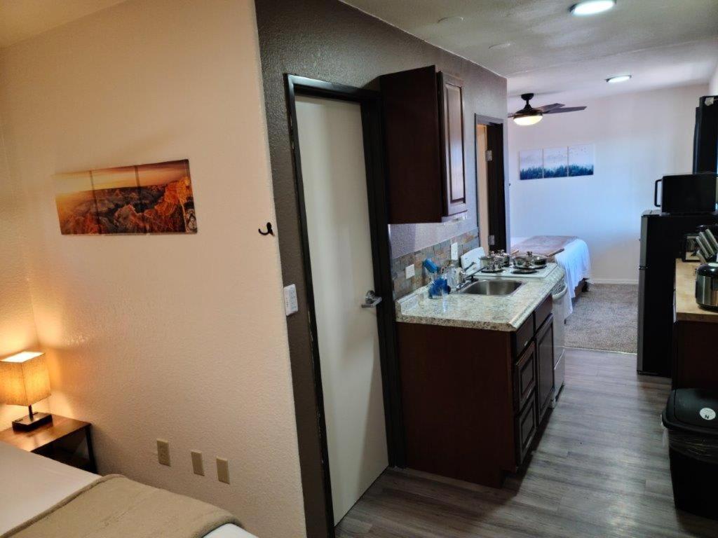 070a Grand Canyon With Kitchenette, Accommodates 4 *